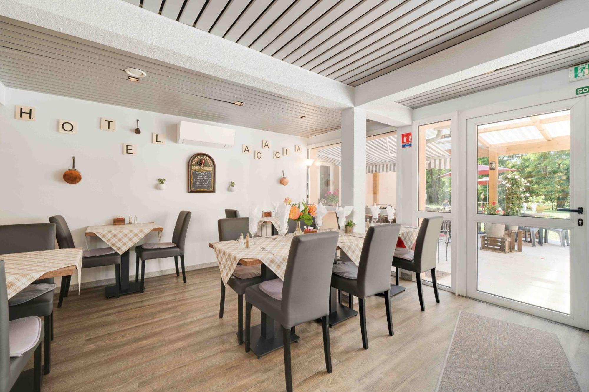 Hotel Acacia Nancy Sud Luneville Moncel-lès-Lunéville Kültér fotó