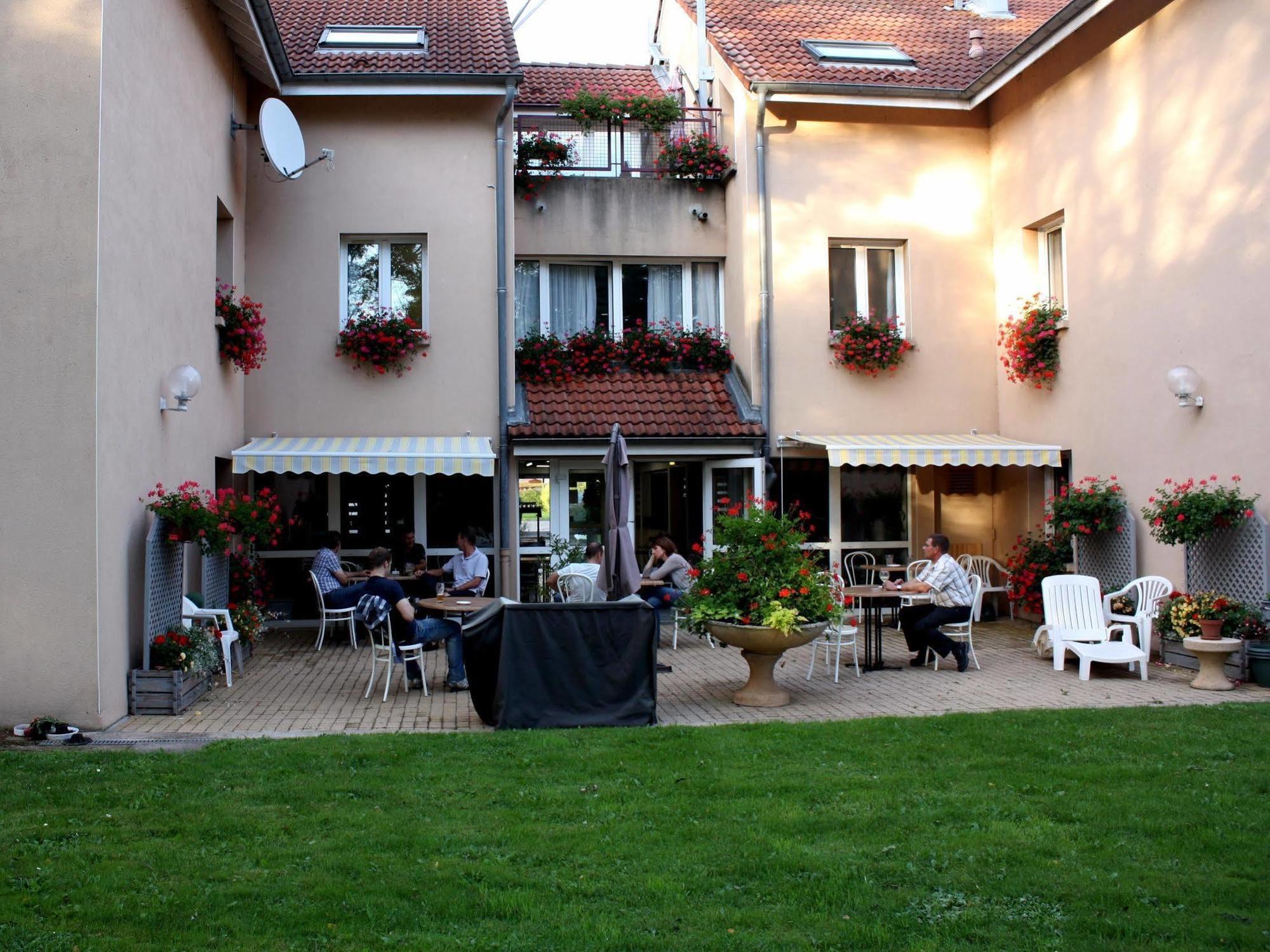 Hotel Acacia Nancy Sud Luneville Moncel-lès-Lunéville Kültér fotó